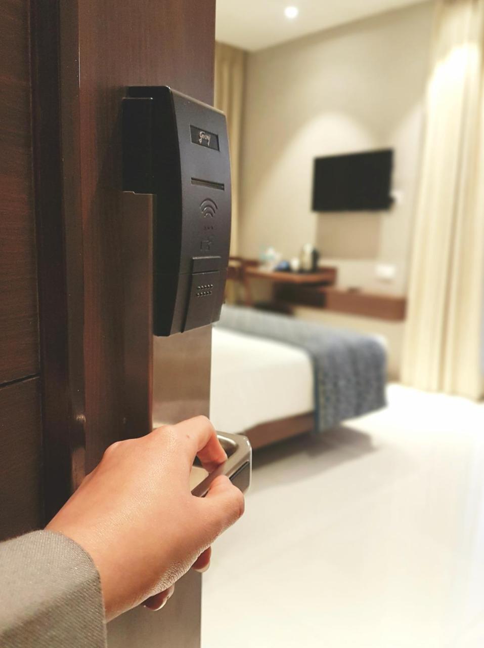 Hotel Sumaditya Джайпур Екстериор снимка