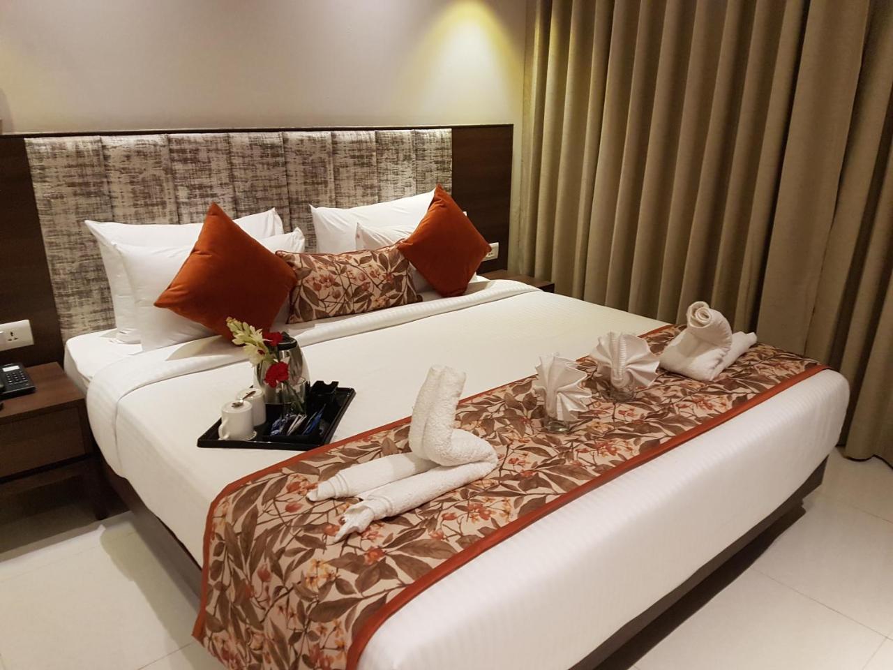 Hotel Sumaditya Джайпур Екстериор снимка